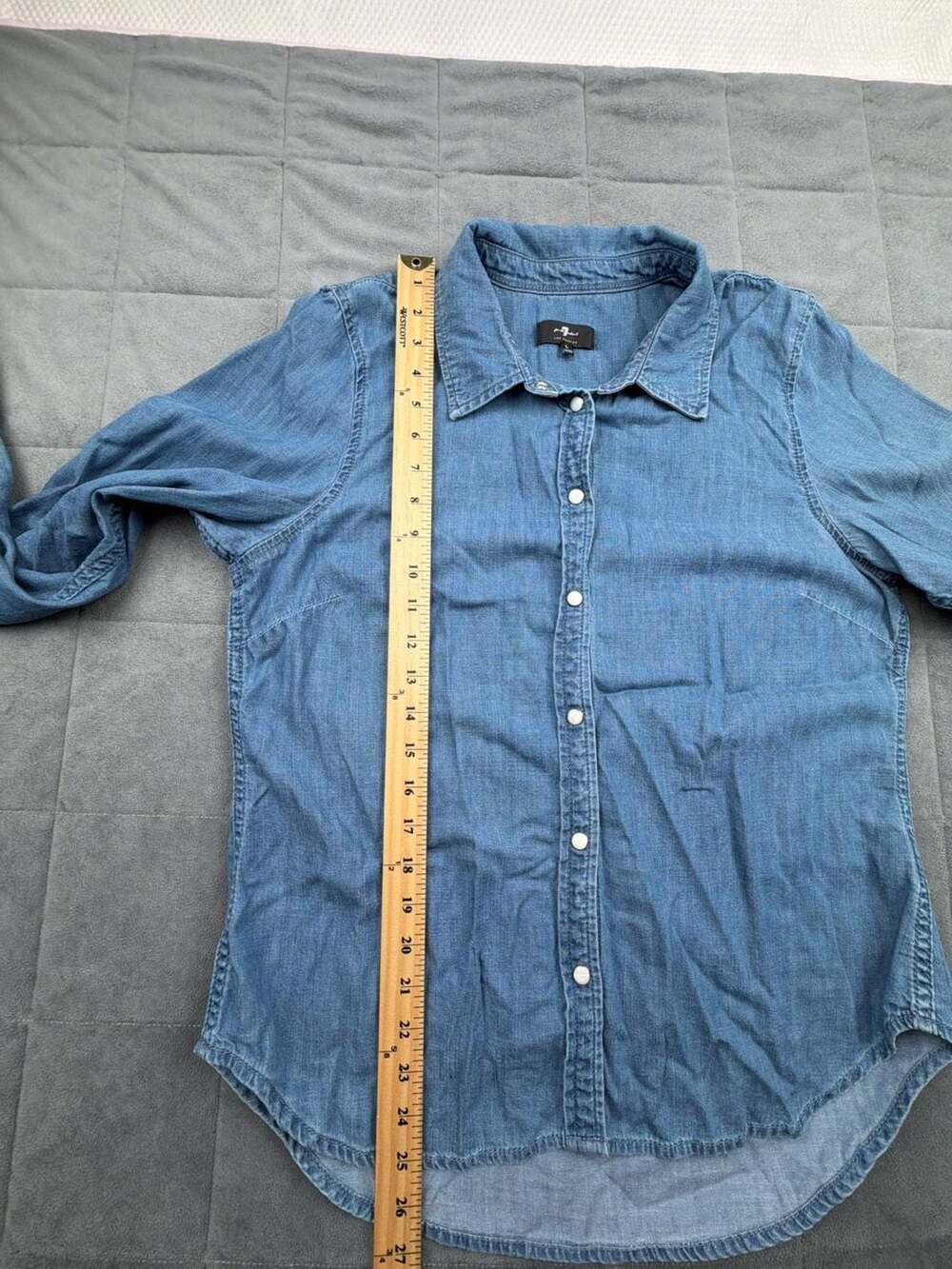 7 For All Mankind Women's Long Sleeve Denim Button Down Shirt Size L - Picture 5 of 12